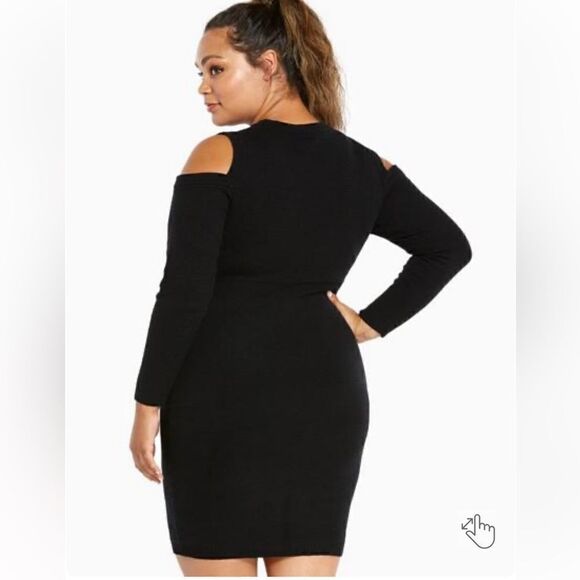 TORRID RIBBED KNIT COLD SHOULDER SWEATER DRESS 3X - Picture 2 of 8